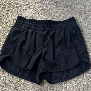 Lululemon Tracker Short - Size 8